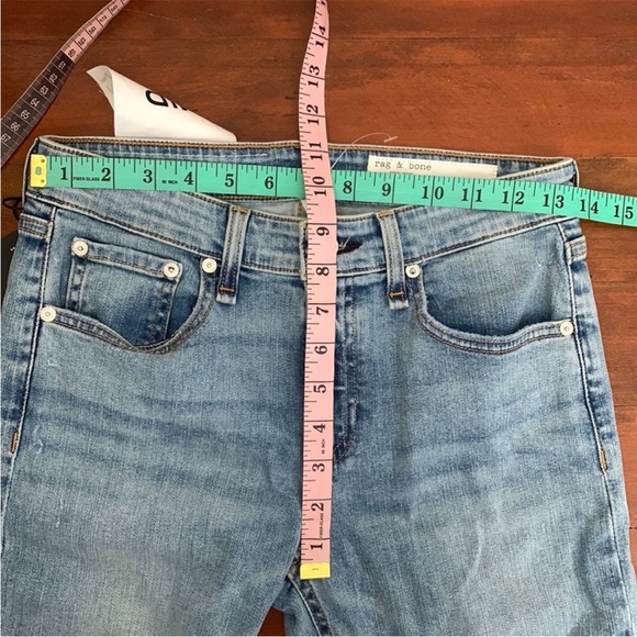 NWT rag & bone Cate Mid-Rise Skinny Thunderbird
Slim Fit Ankle Acid Indigo Jeans - Picture 6 of 16